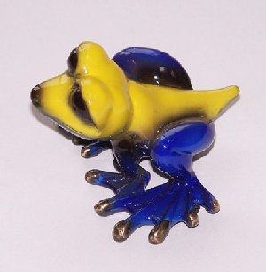 Yellow-Purple Dezerae Frog, small