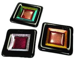 Black square with a KISS of color.  Please select color.