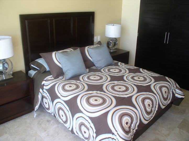 Real estate listings in Bahia de Banderas