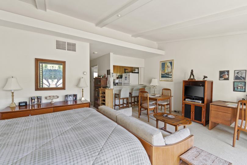 Real estate listings in Carmel Valley