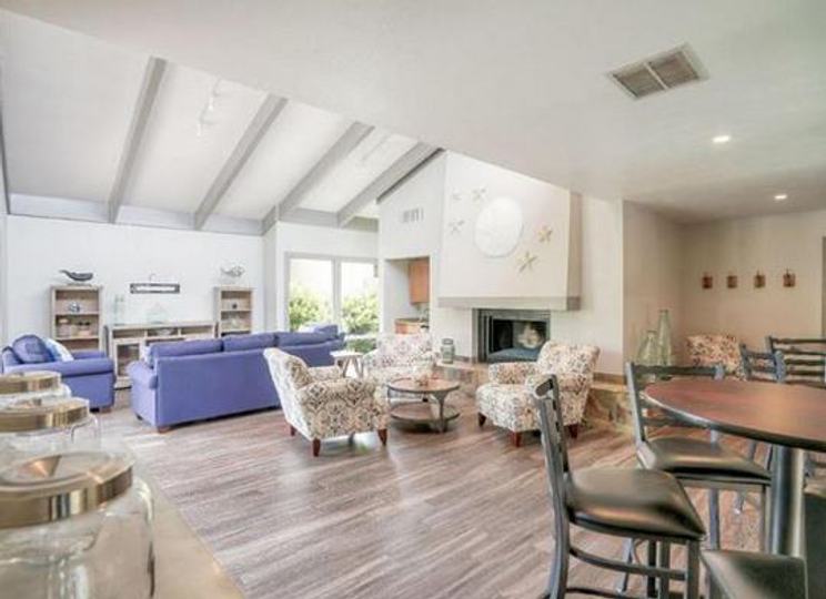 Real estate listings in Monterey