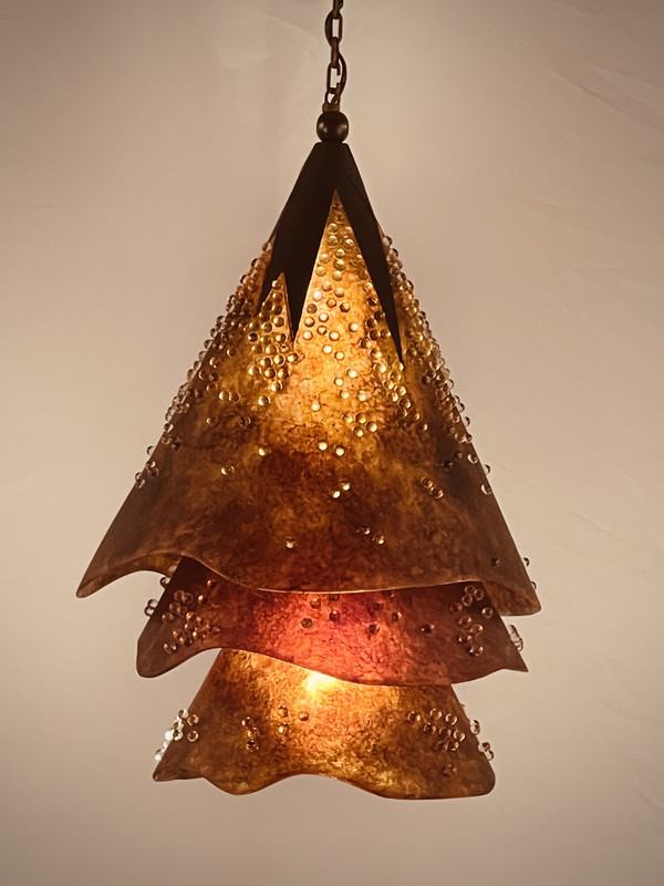 Luxor Amber Light Down