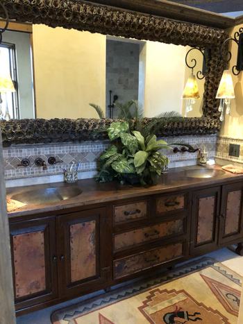 10-1 MASTER BATH