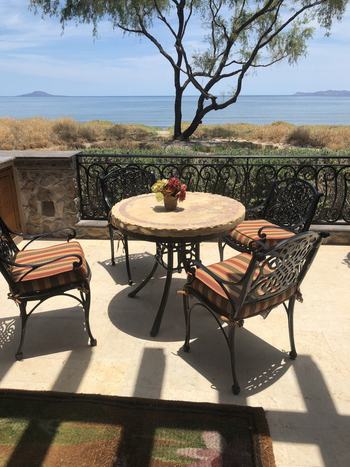 11-2 OUTDOOR SEATING