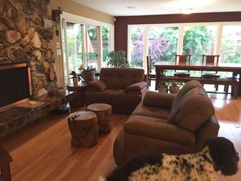 Palomas Leather with Teak Stools