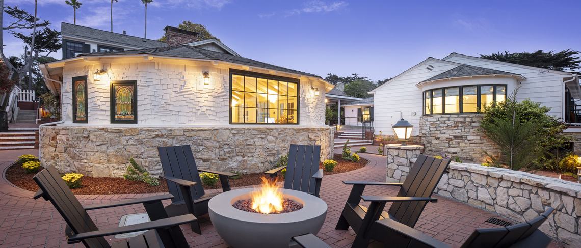 Carmel Beach Hotel