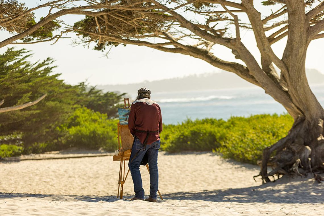 Image of Painter in Carmel-by-the-Sea, CA