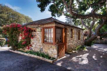Image about Stonehouse Court Carmel