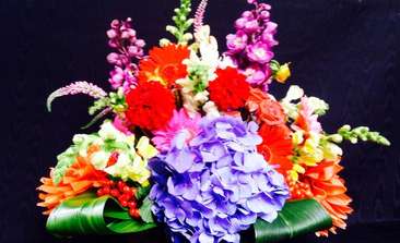 Image about Small Centerpiece