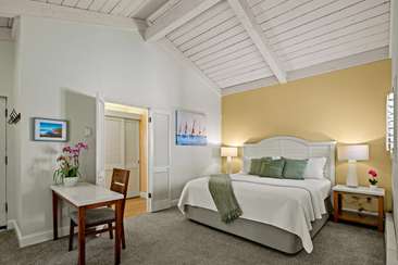 Image about Lobos Lodge Carmel by the Sea Hotel