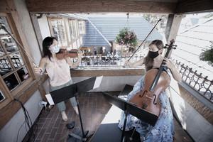 Closing Balcony Session 11.0 feat. Adelle-Akiko Kearns & Genie Wie