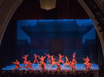 Theater Images: Image #399