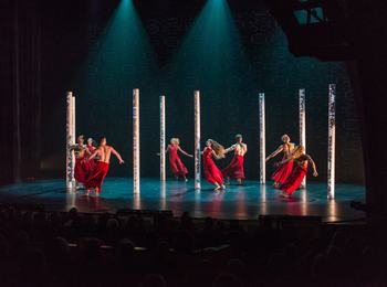Theater Images: Image #439