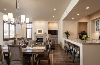 Luxury Houses for sale in Monterey