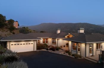 Luxury Homes in Carmel Valley