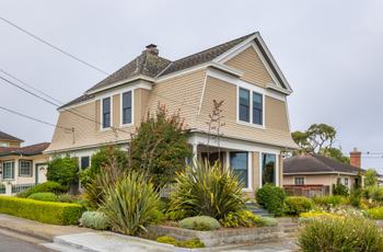 Luxury Houses for sale in Pacific Grove