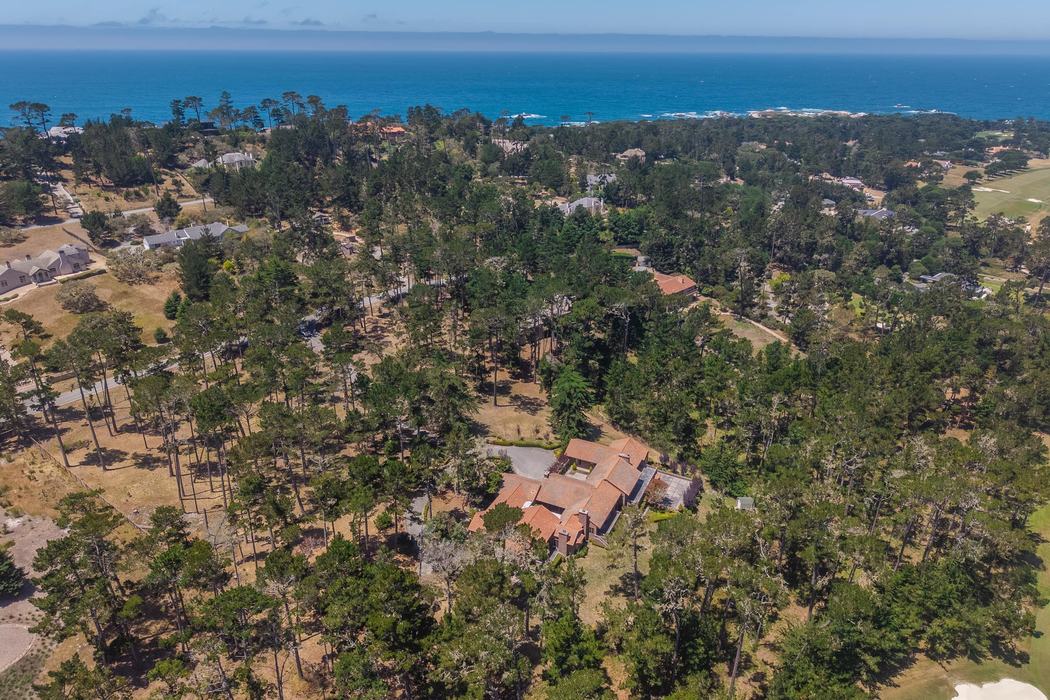 1237 Sombria Lane, Pebble Beach