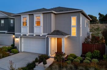 Luxury Homes in Marina