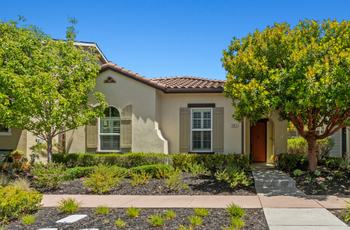 Luxury Houses for sale in East Garrison