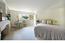 3010 Whalers Way - SOLD (Image 9)