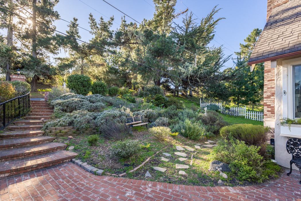 2962 Club Road, Pebble Beach