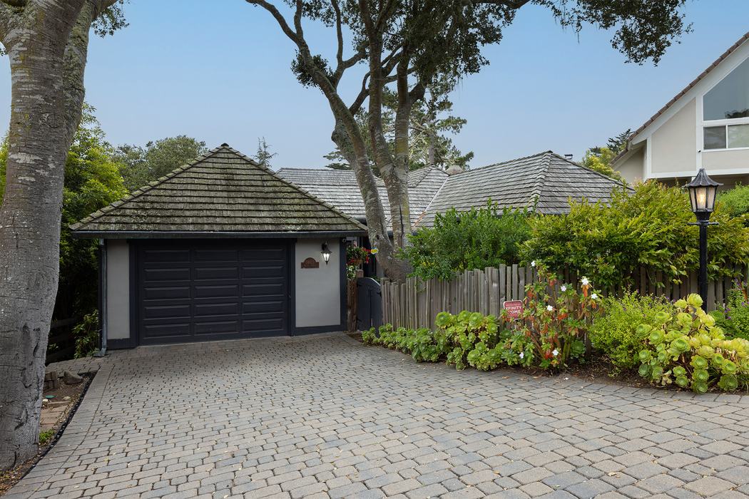 24623 Upper Trail, Carmel