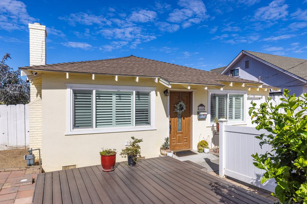 1425 Luxton Street, Seaside