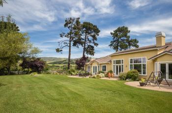 Luxury Homes in Carmel Valley