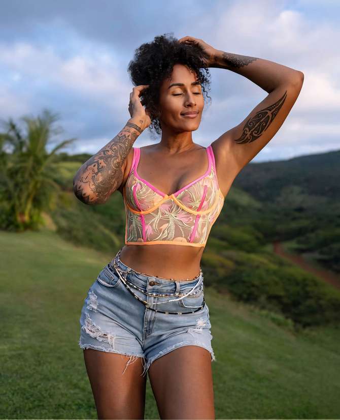 Image of Irie Love