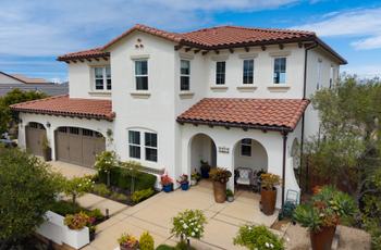 Luxury Houses for sale in Marina
