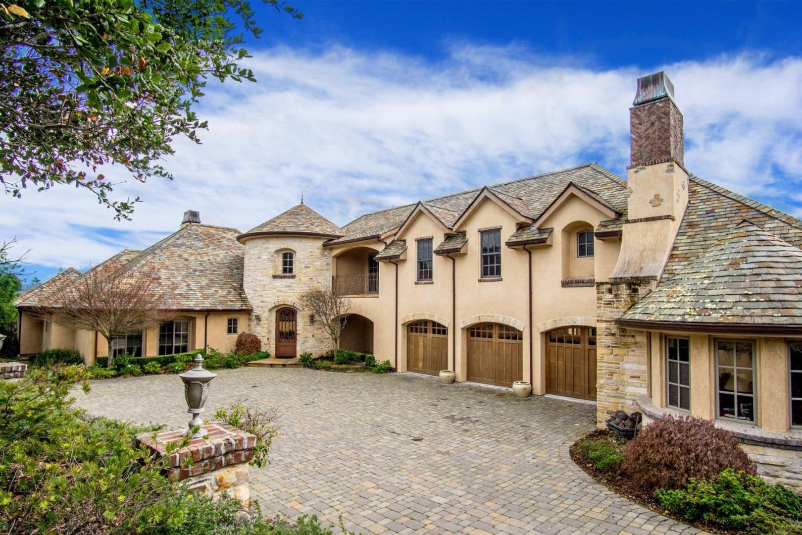 7568 Paseo Vista Place