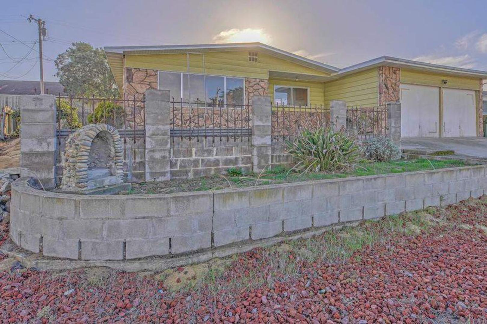 218 Cosky DR