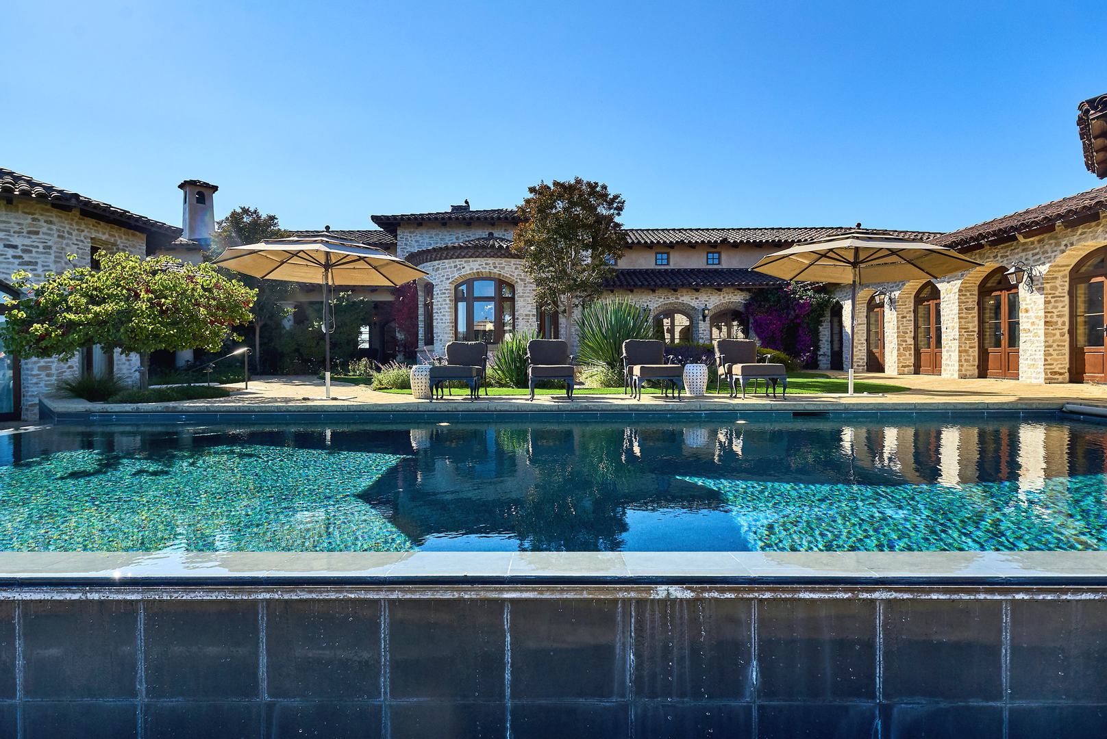 Tehama Estate photo #1