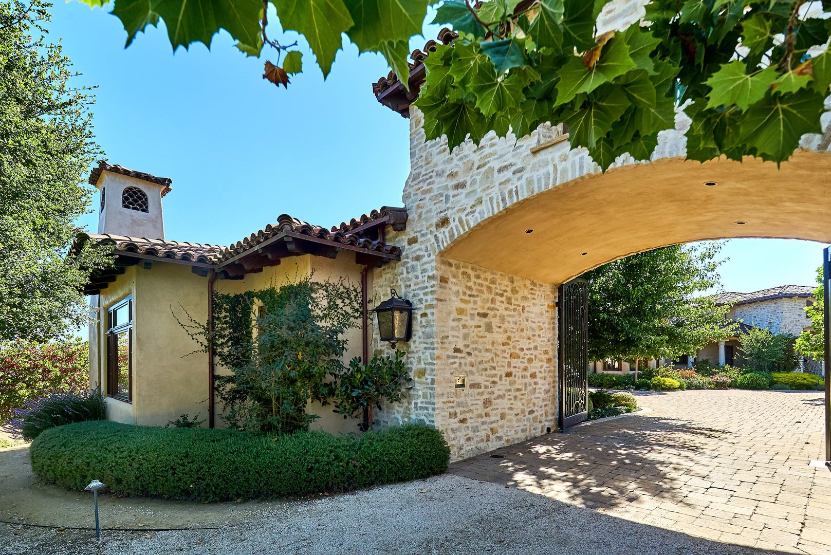 Tehama Estate photo #30