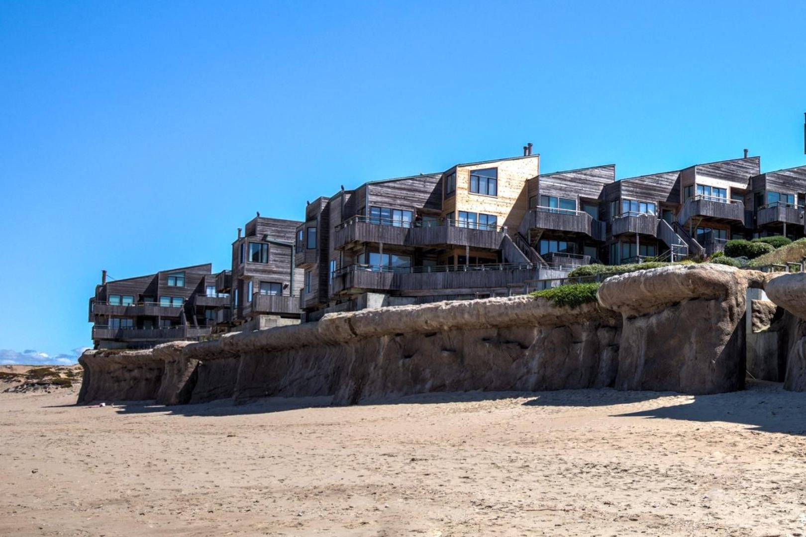 1 Surf WAY 124 photo #18