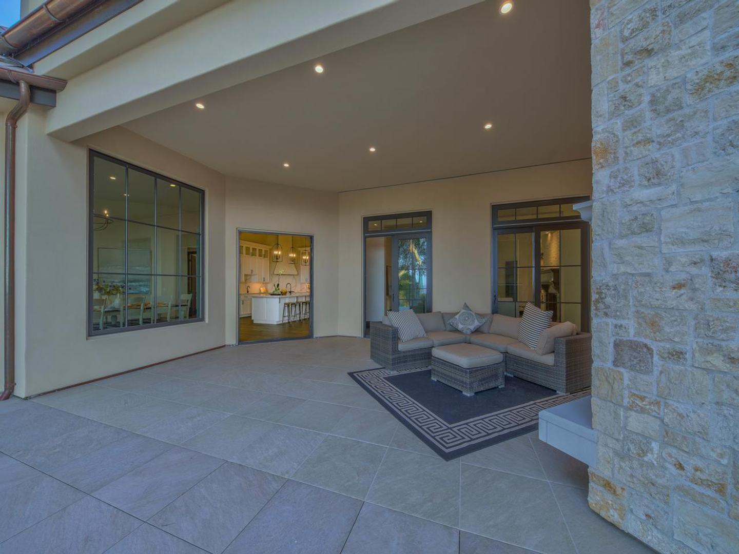 7835 Monterra Oaks RD photo #8