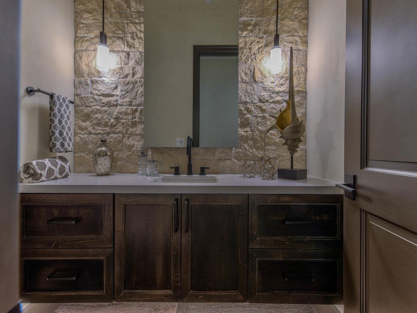 7835 Monterra Oaks RD photo #22