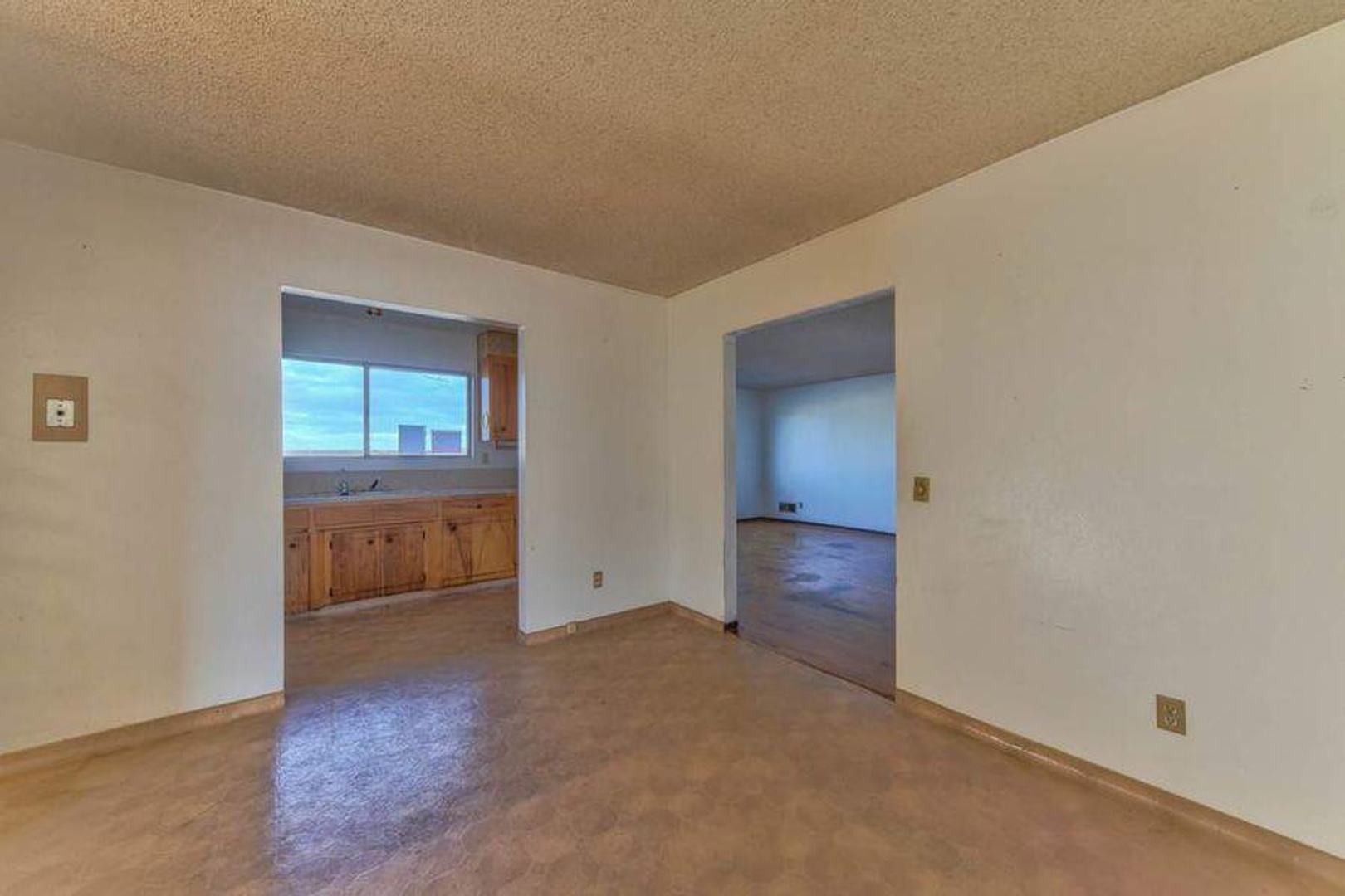 218 Cosky DR photo #6