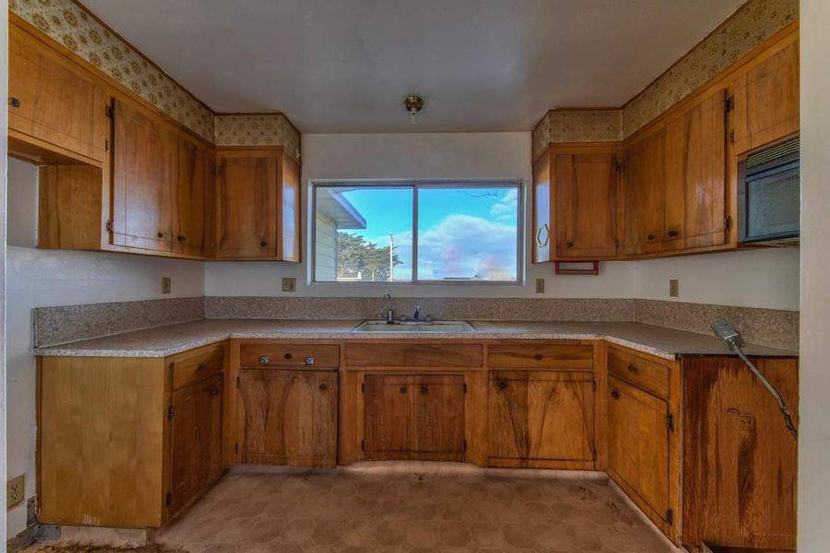 218 Cosky DR photo #7