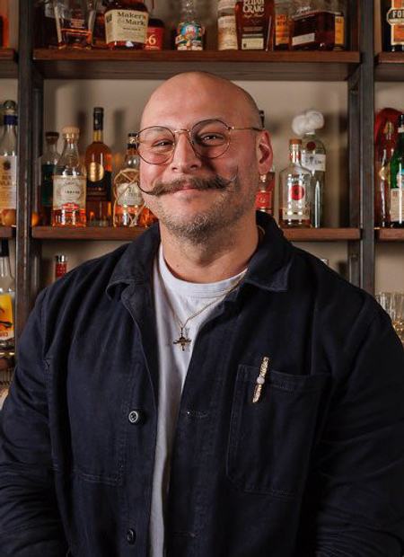 Image of Oscar Simoza