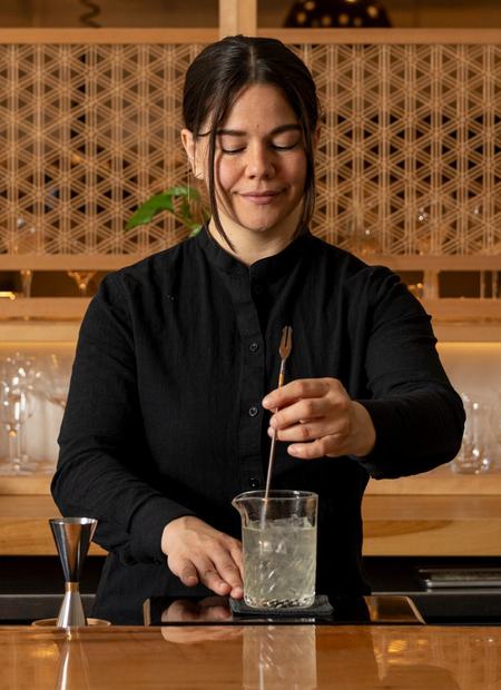 Image of Julia Momos&eacute;