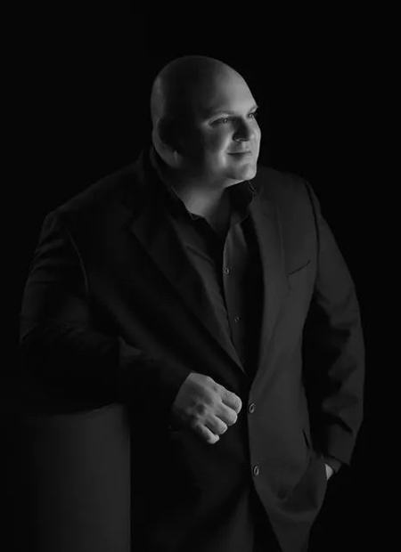Image of Aaron DeFeo