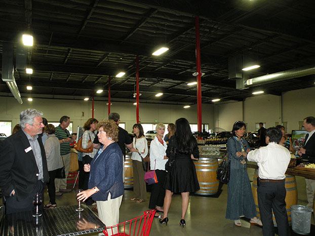Image about Wine Tasting at Woodside Vineyards/AutoVino
