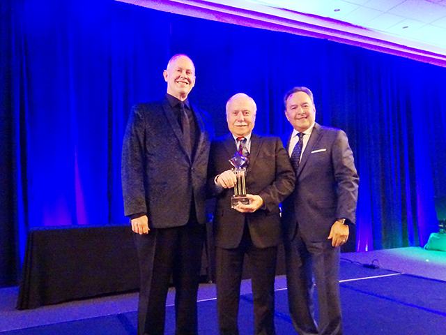Image about SILVAR Receives Diamond Award for Global Achievement at NAR Conference & Expo