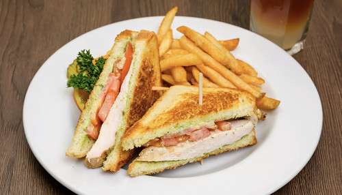 Chicken Pesto Sandwich