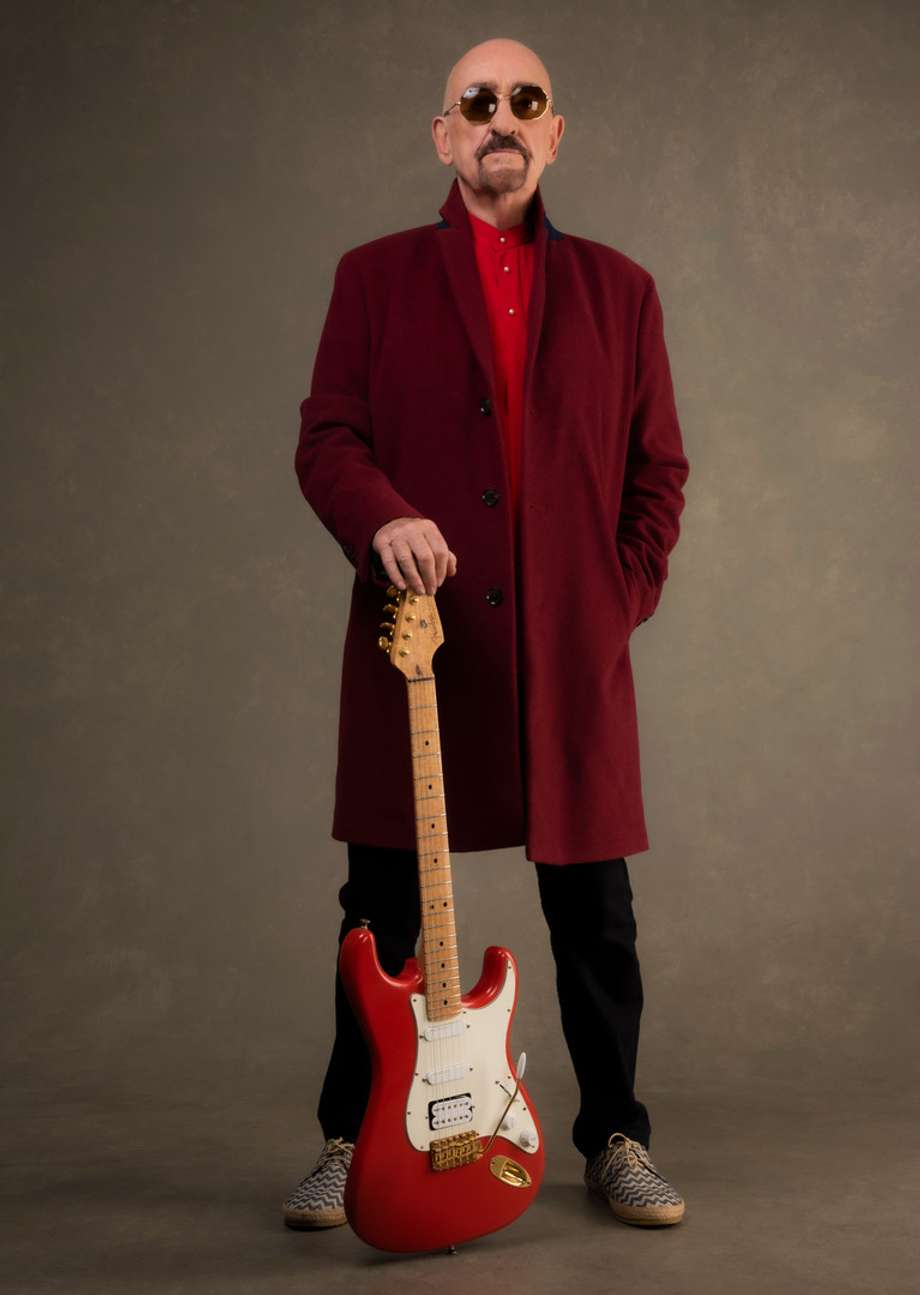 Dave Mason: Endangered Species Tour