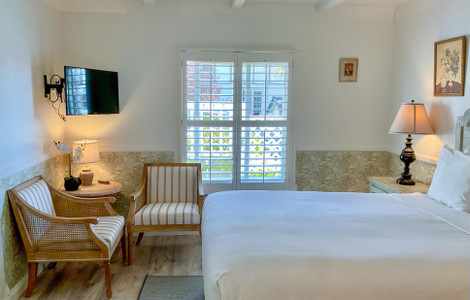 Image #1 about Carmel Green Lantern Inn