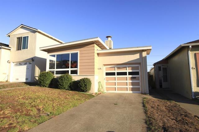 Real estate listings in Daly City