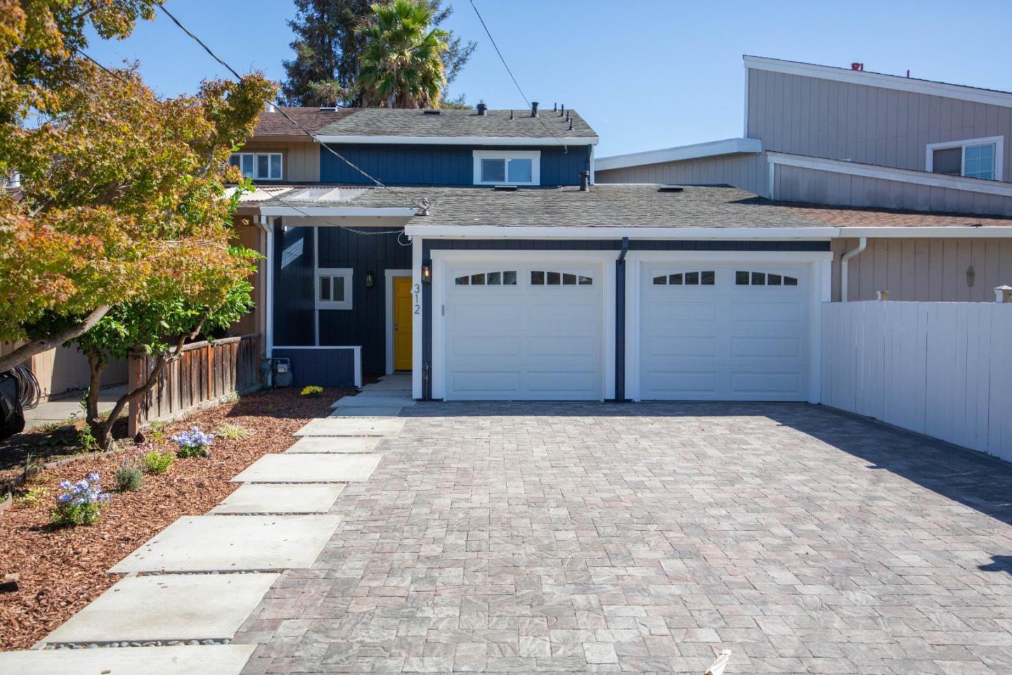 Property Listings in Redwood City