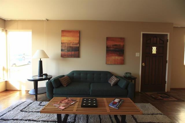 Real estate listings in Daly City